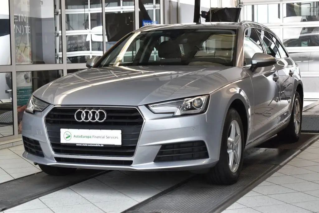 Photo 1 : Audi A4 2019 Diesel