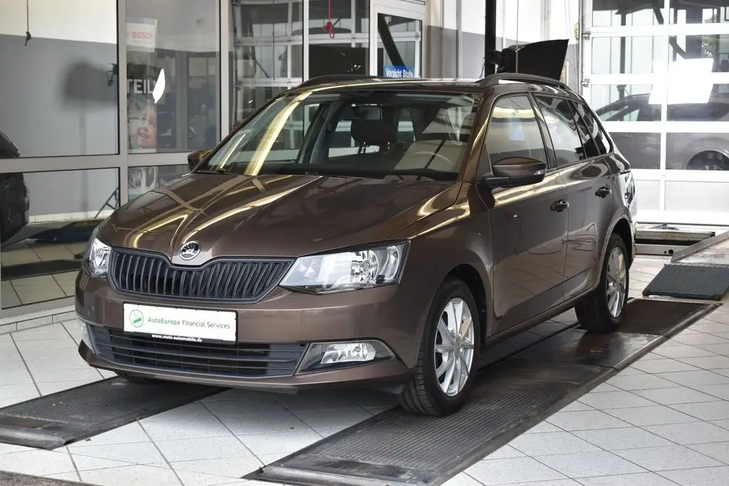 Photo 1 : Skoda Fabia 2018 Essence