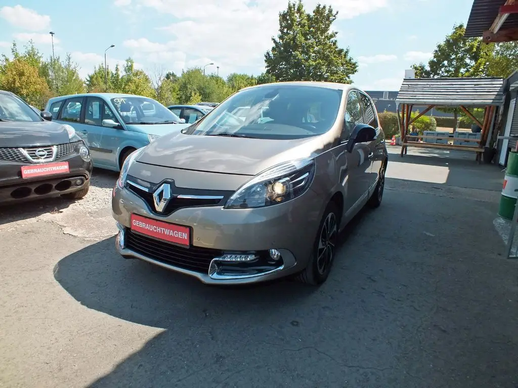 Photo 1 : Renault Scenic 2015 Essence