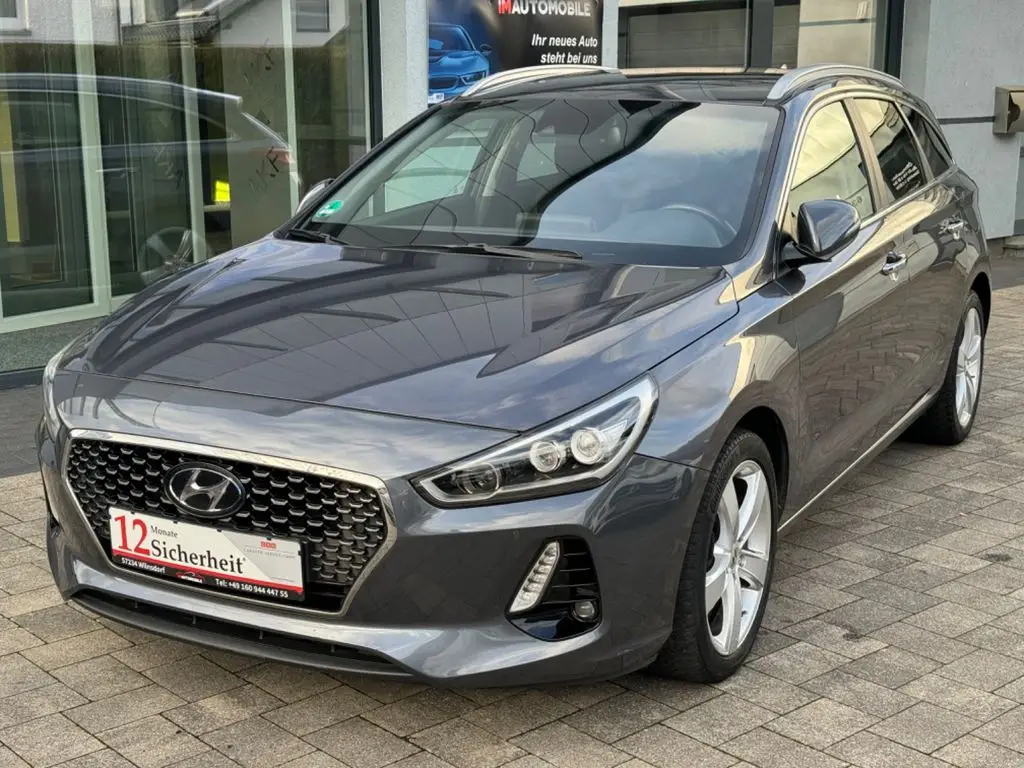 Photo 1 : Hyundai I30 2017 Diesel