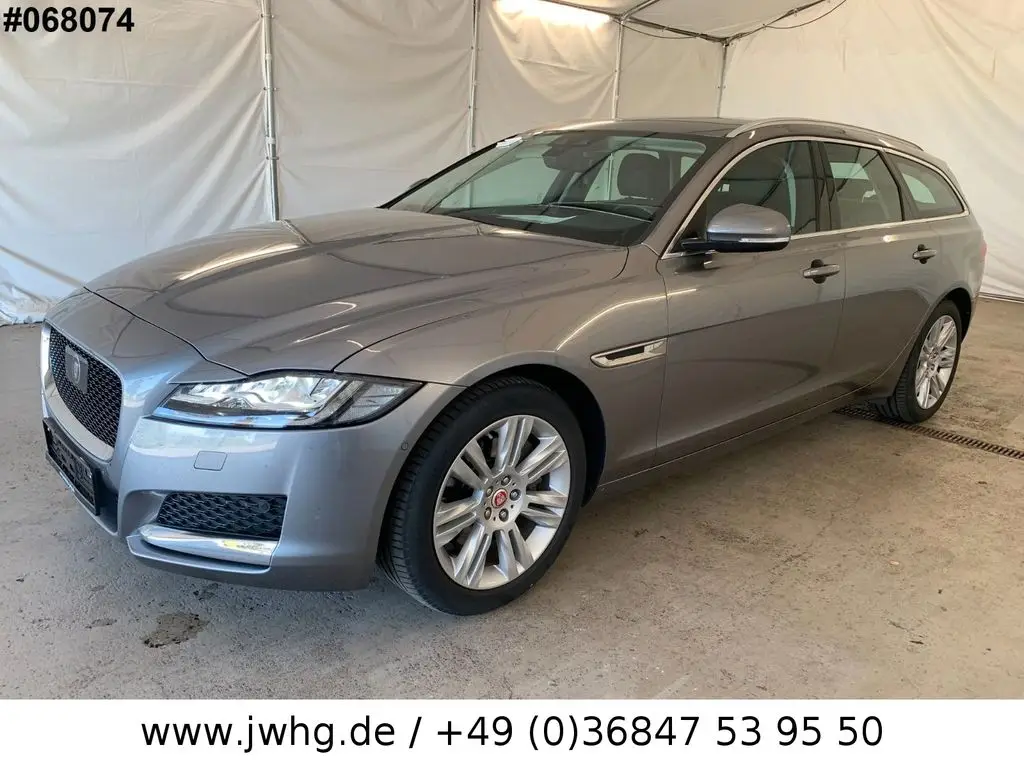 Photo 1 : Jaguar Xf 2020 Diesel