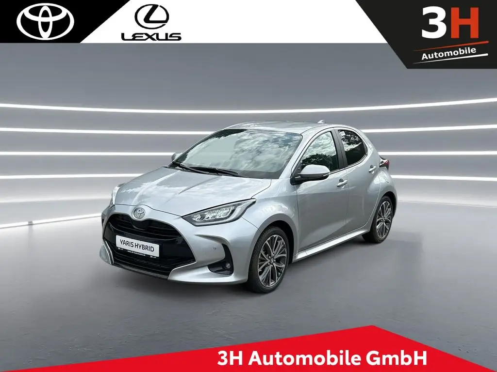 Photo 1 : Toyota Yaris 2024 Hybride