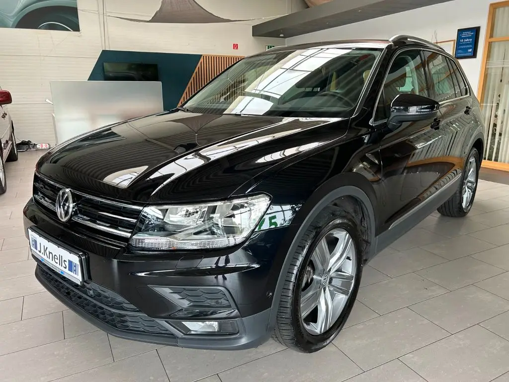 Photo 1 : Volkswagen Tiguan 2020 Petrol