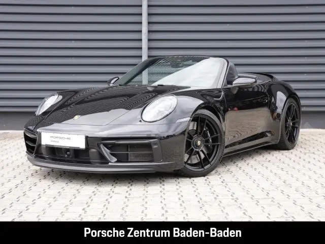 Photo 1 : Porsche 992 2023 Essence