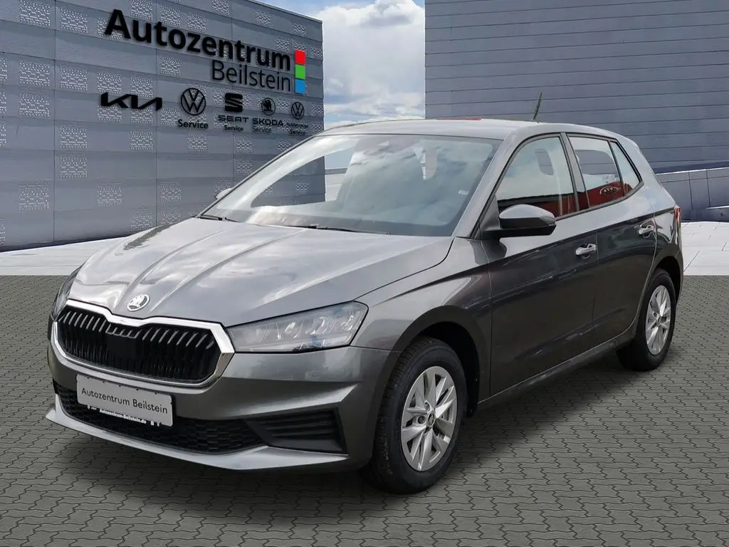 Photo 1 : Skoda Fabia 2024 Petrol