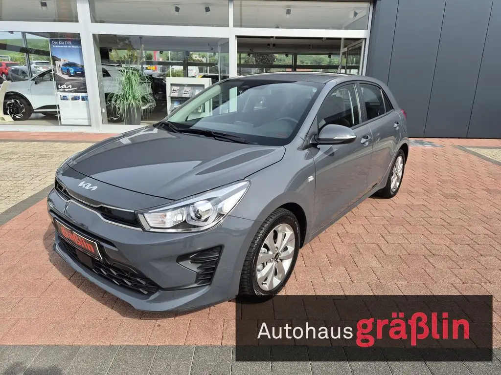 Photo 1 : Kia Rio 2022 Petrol