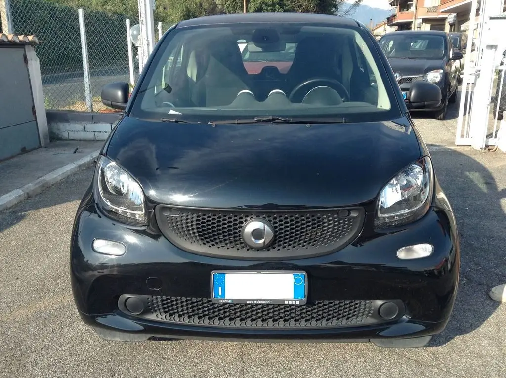 Photo 1 : Smart Fortwo 2015 Petrol