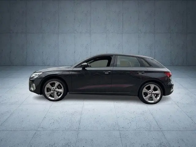 Photo 1 : Audi A3 2021 Hybrid