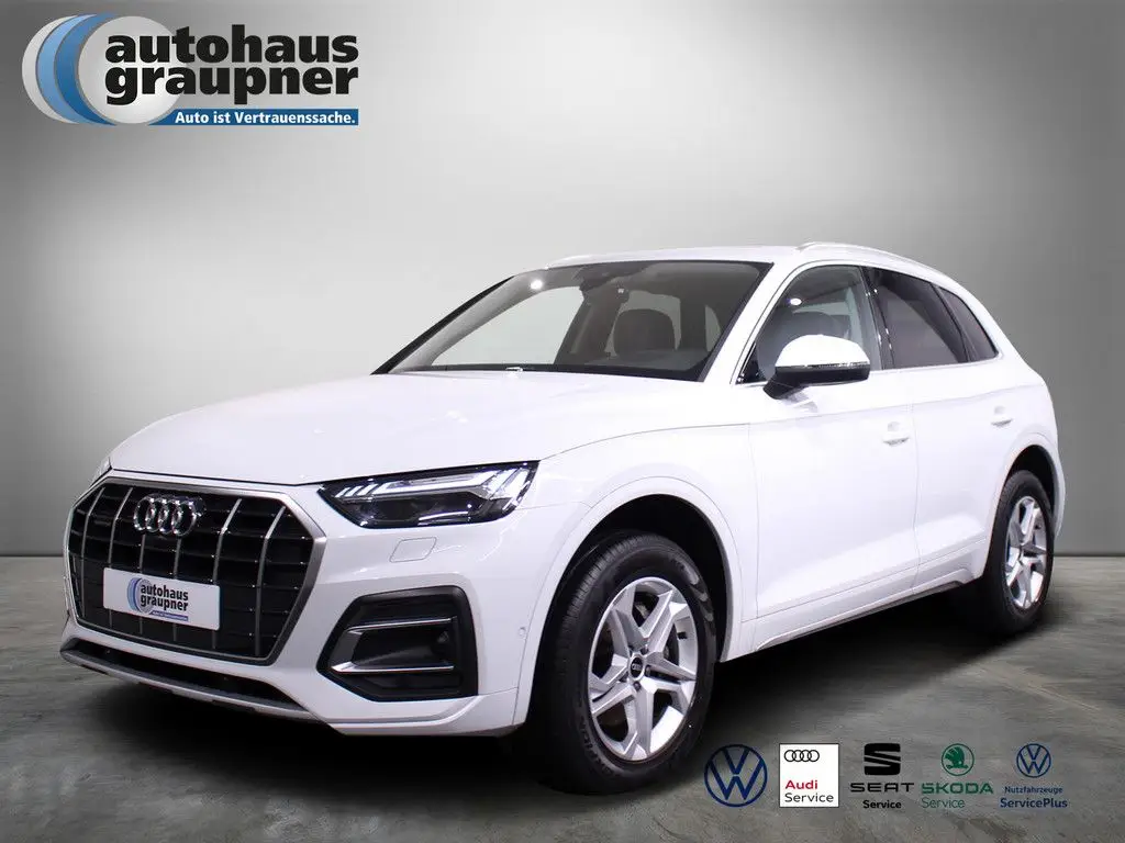 Photo 1 : Audi Q5 2021 Essence