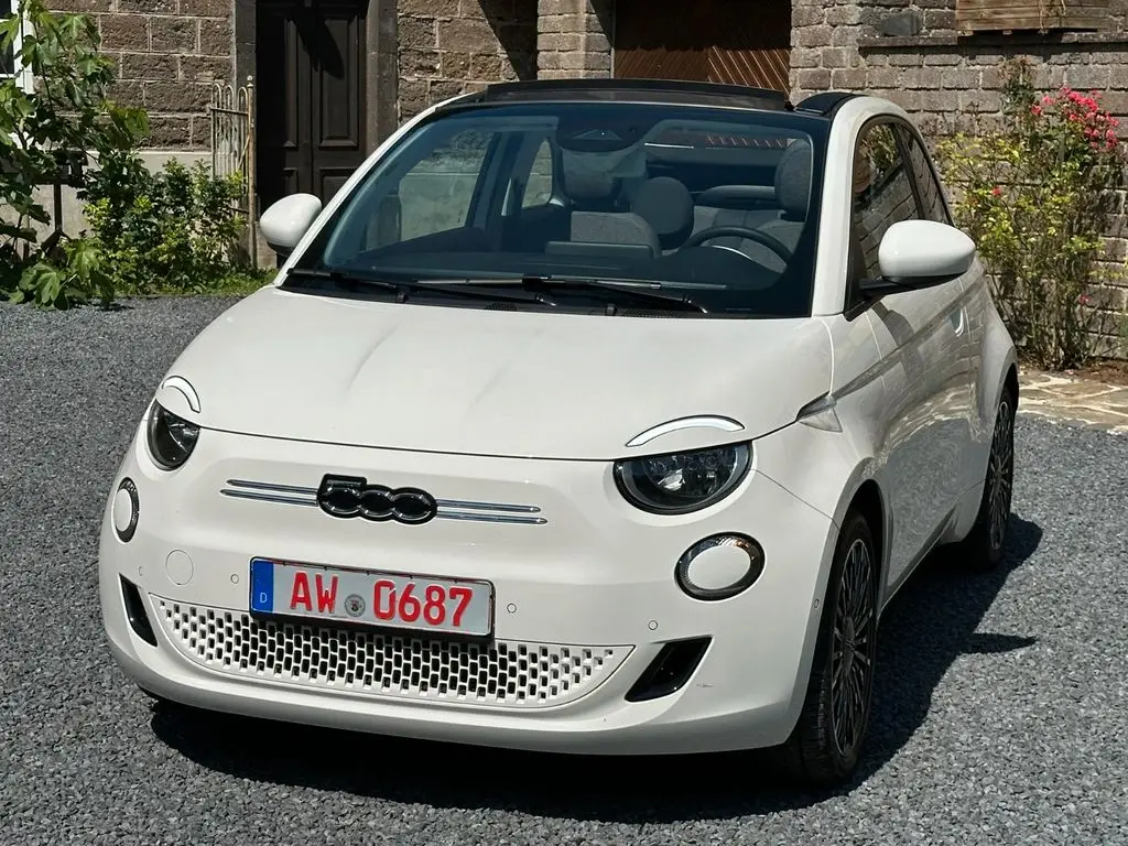 Photo 1 : Fiat 500 2021 Non renseigné