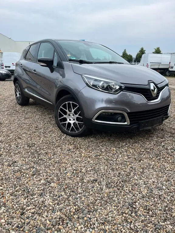 Photo 1 : Renault Captur 2016 Diesel