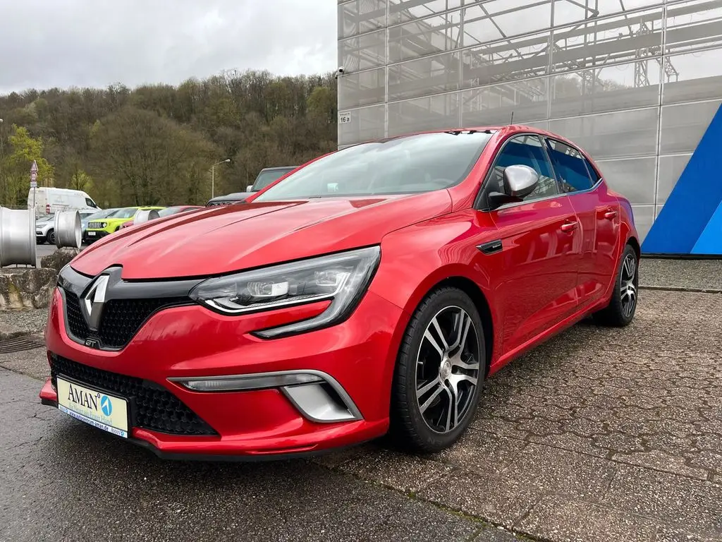 Photo 1 : Renault Megane 2016 Essence