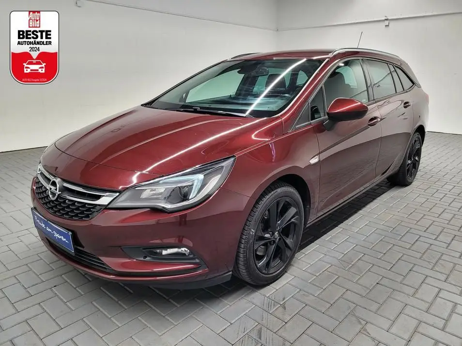 Photo 1 : Opel Astra 2018 Petrol