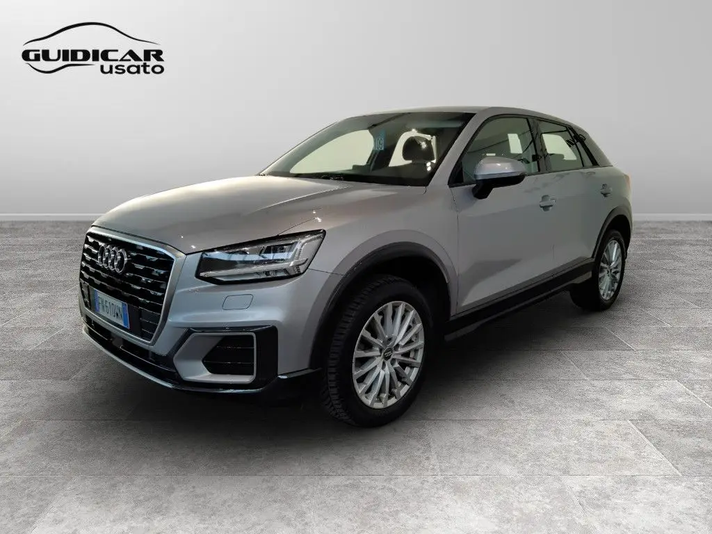 Photo 1 : Audi Q2 2018 Diesel