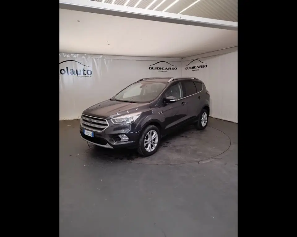 Photo 1 : Ford Kuga 2017 Diesel