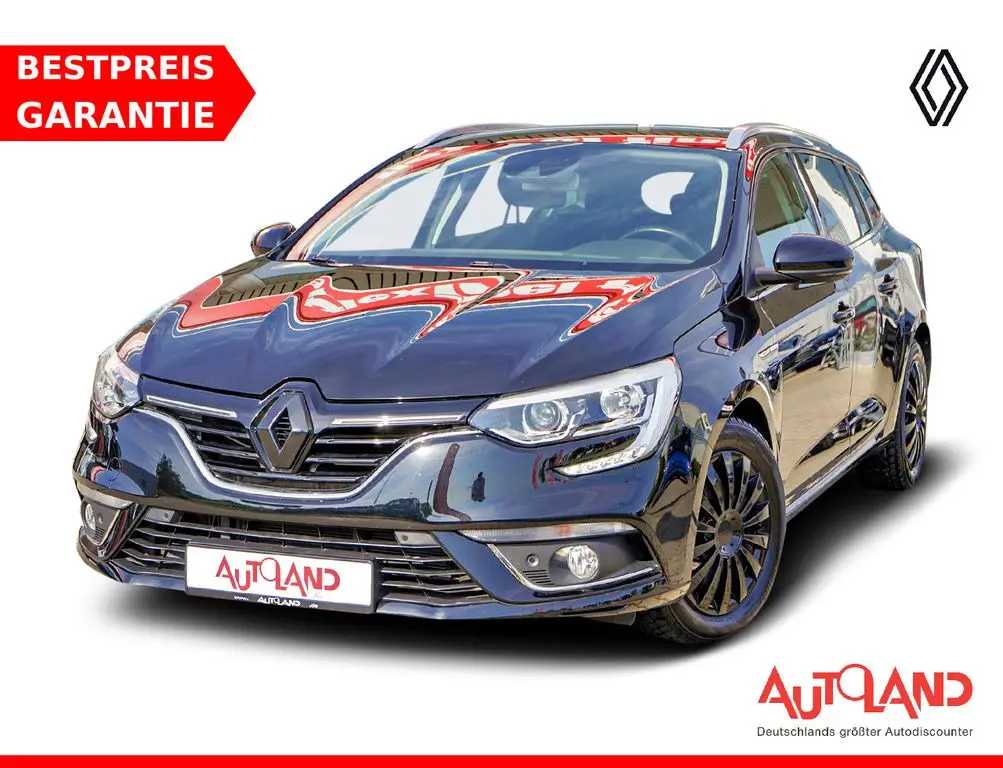 Photo 1 : Renault Megane 2018 Essence