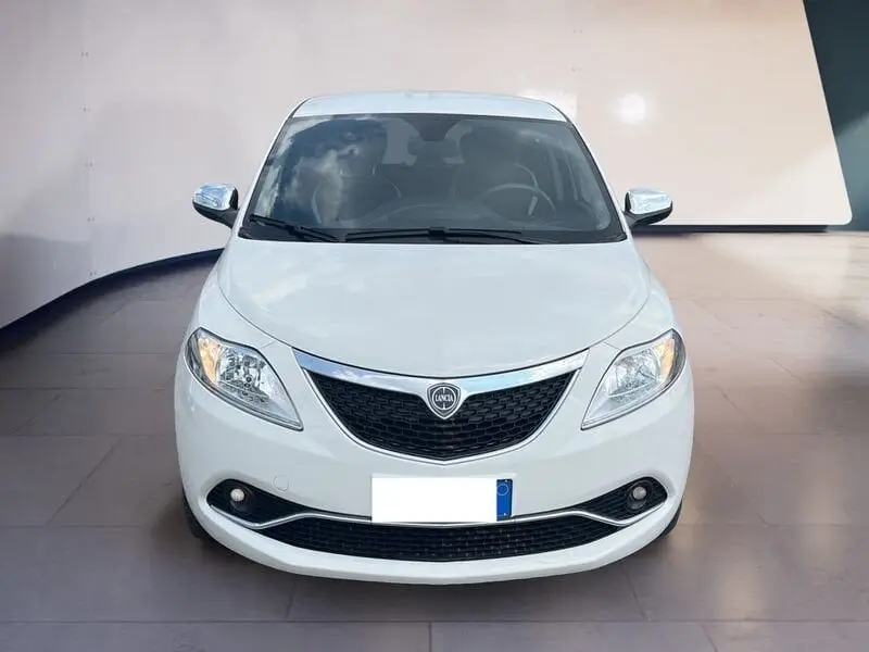 Photo 1 : Lancia Ypsilon 2020 Essence