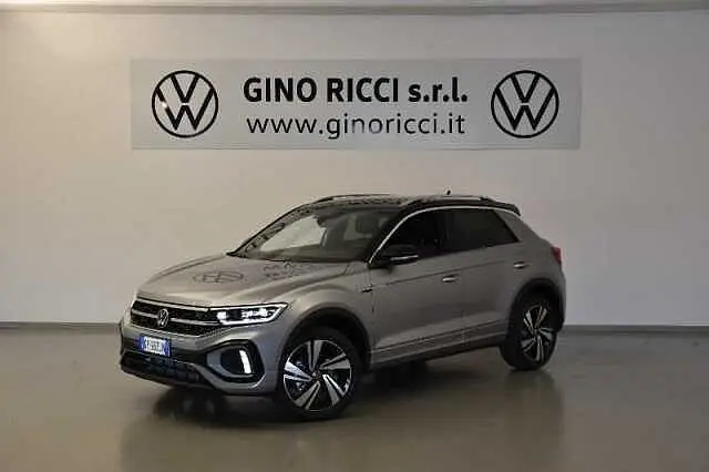 Photo 1 : Volkswagen T-roc 2023 Essence