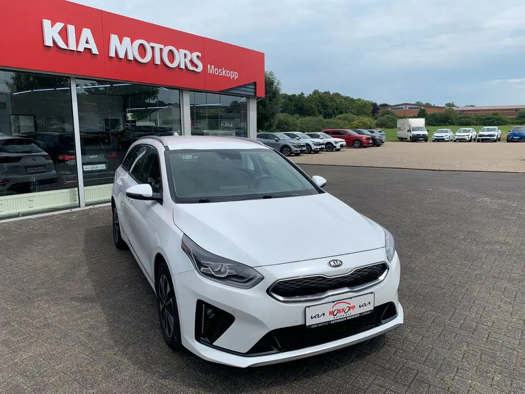 Photo 1 : Kia Ceed 2020 Hybrid