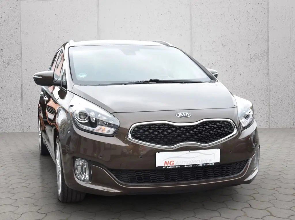 Photo 1 : Kia Carens 2016 Diesel