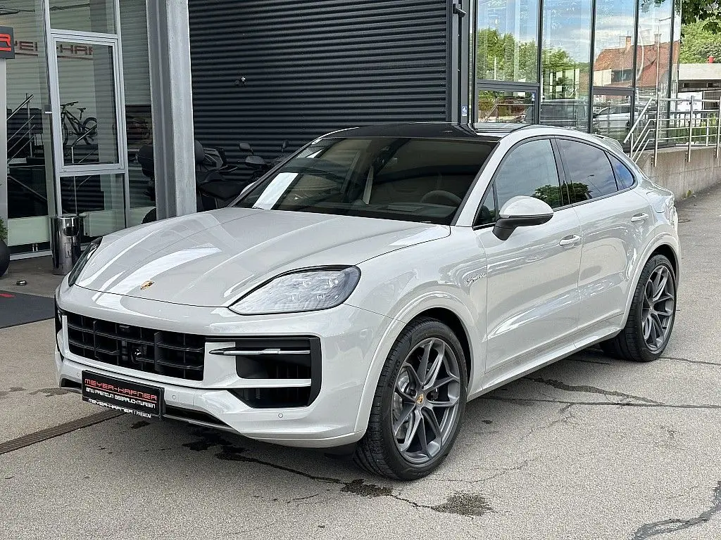 Photo 1 : Porsche Cayenne 2024 Hybride