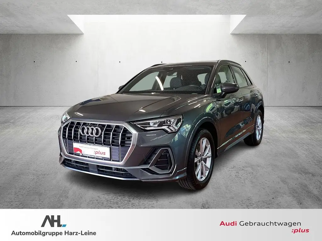 Photo 1 : Audi Q3 2020 Essence