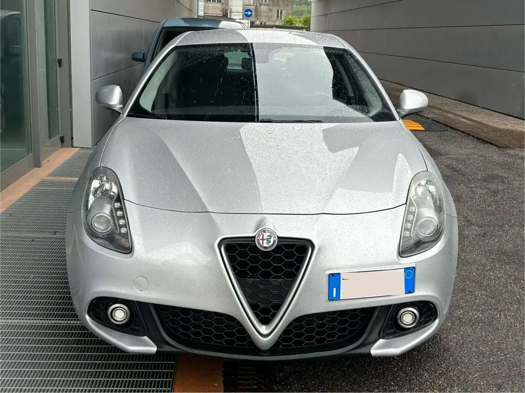 Photo 1 : Alfa Romeo Giulietta 2017 Diesel