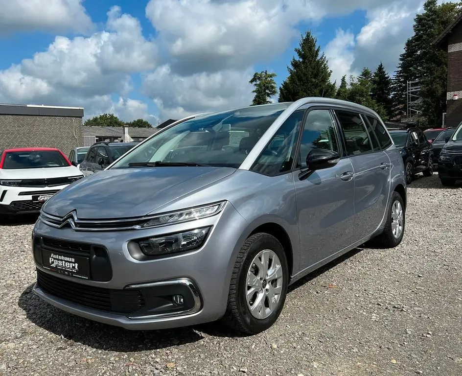 Photo 1 : Citroen C4 2022 Petrol