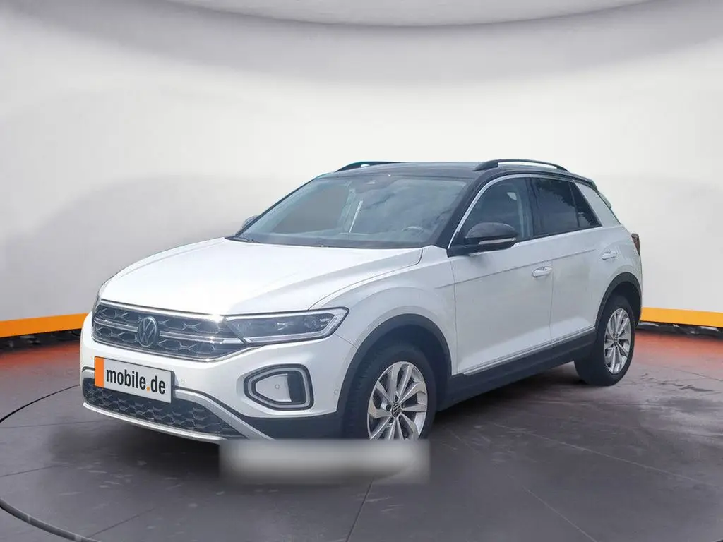 Photo 1 : Volkswagen T-roc 2023 Petrol