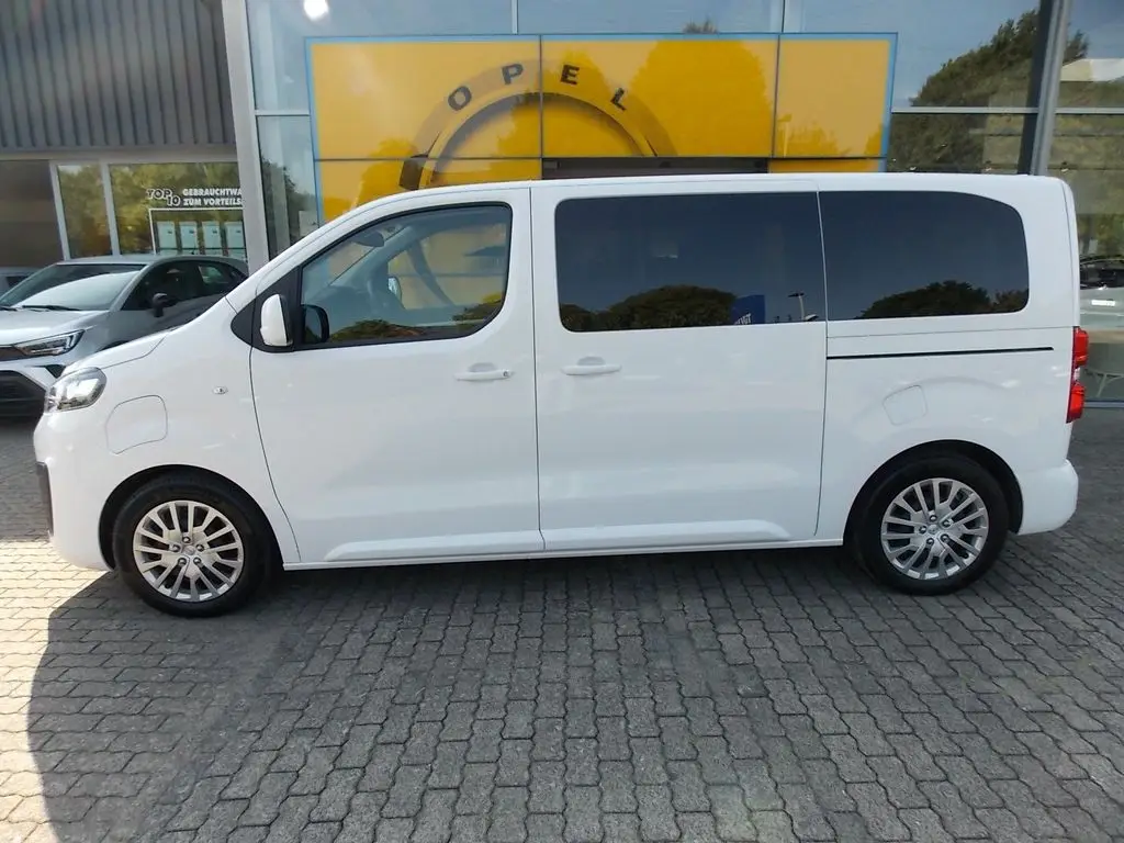 Photo 1 : Opel Zafira 2021 Not specified