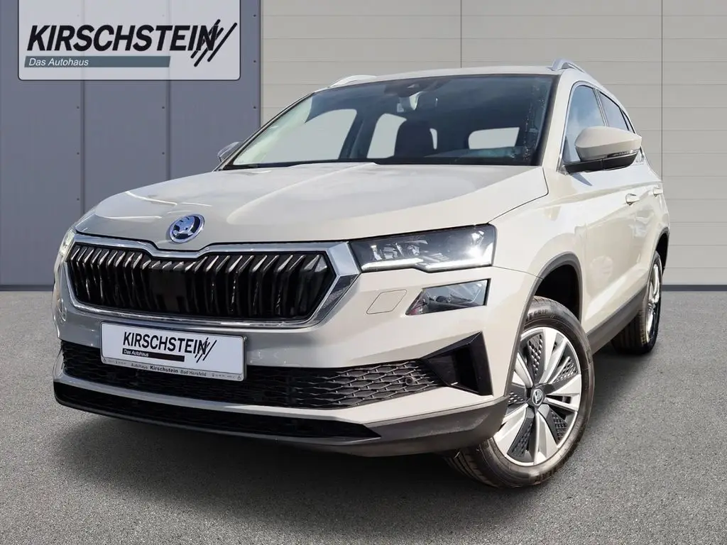 Photo 1 : Skoda Karoq 2023 Essence