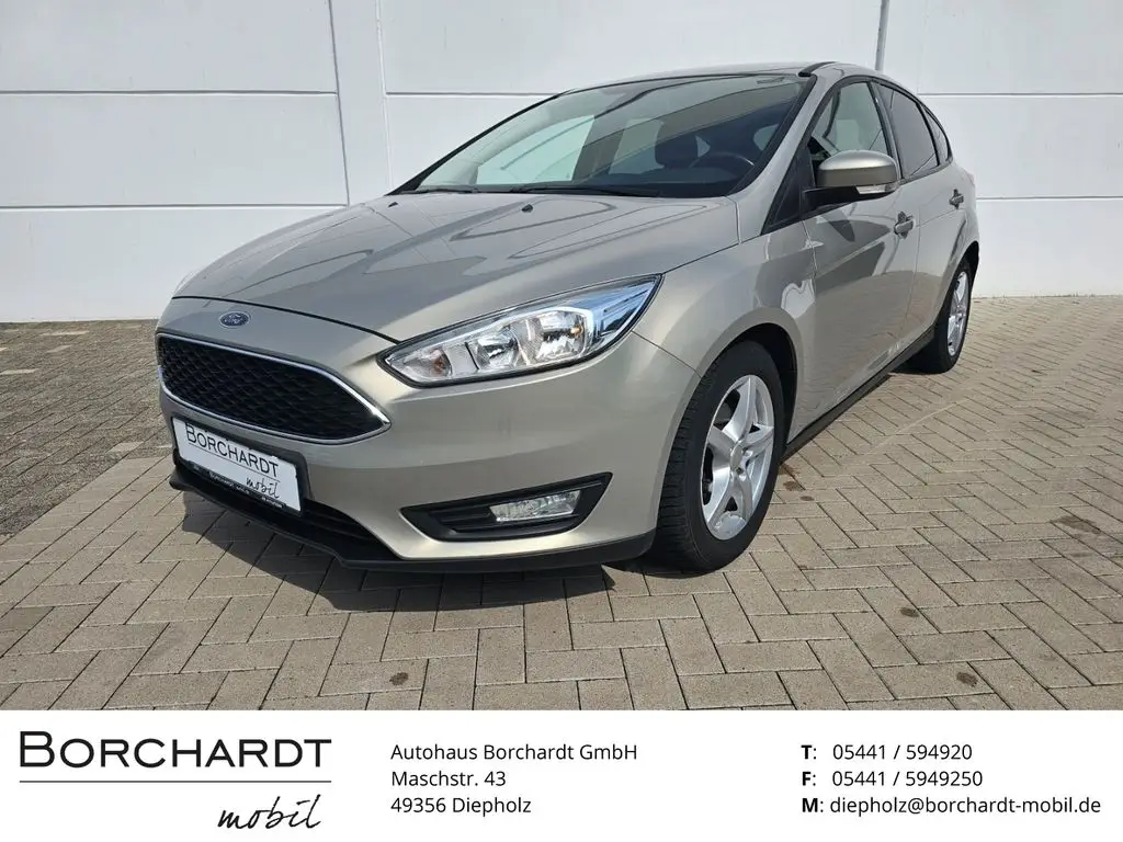 Photo 1 : Ford Focus 2015 Diesel