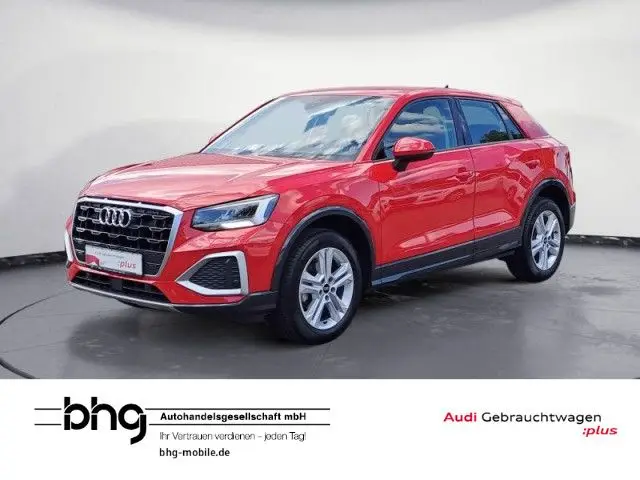 Photo 1 : Audi Q2 2021 Petrol