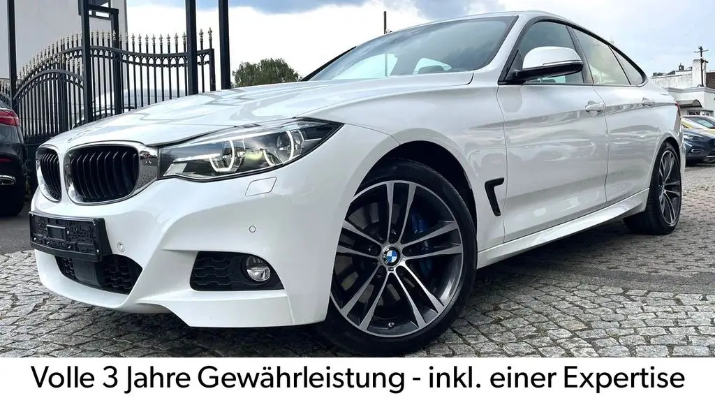 Photo 1 : Bmw Serie 3 2018 Essence