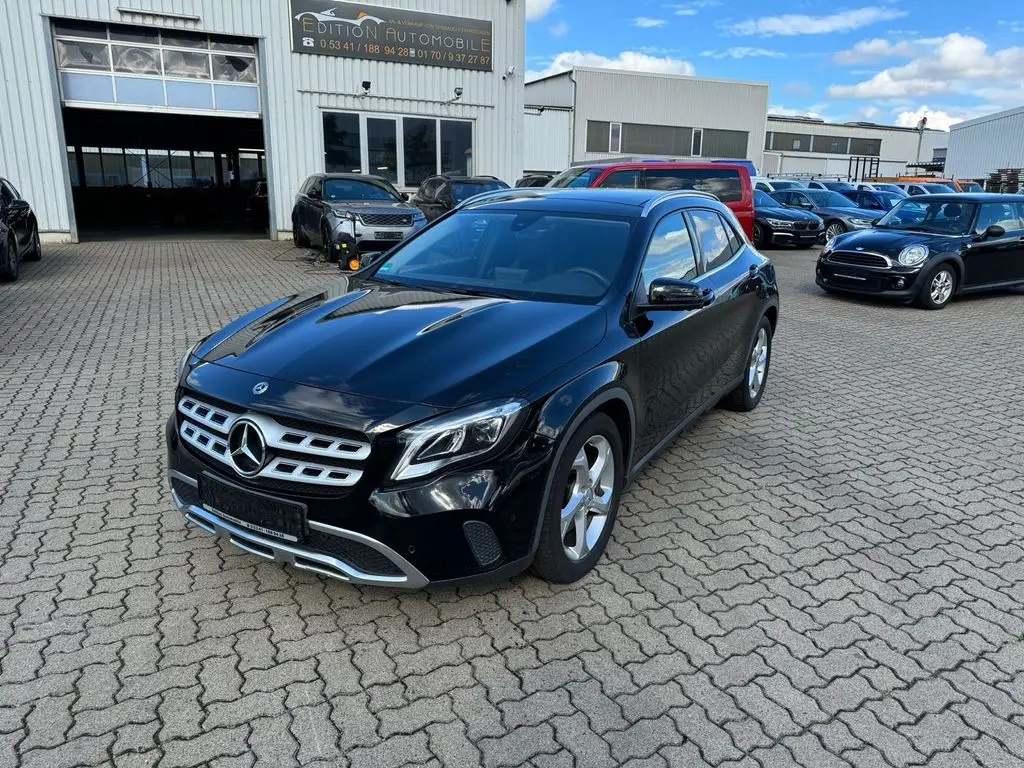 Photo 1 : Mercedes-benz Classe Gla 2017 Petrol