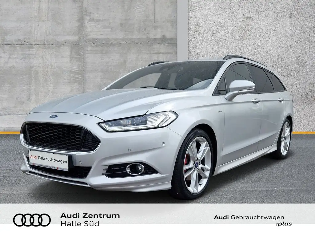 Photo 1 : Ford Mondeo 2019 Essence