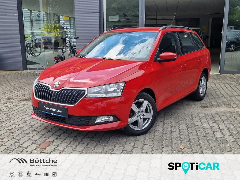 Photo 1 : Skoda Fabia 2019 Essence