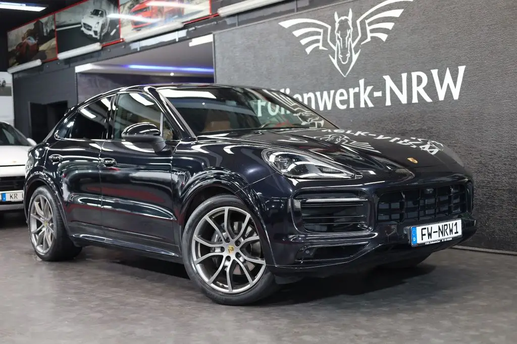 Photo 1 : Porsche Cayenne 2021 Hybrid