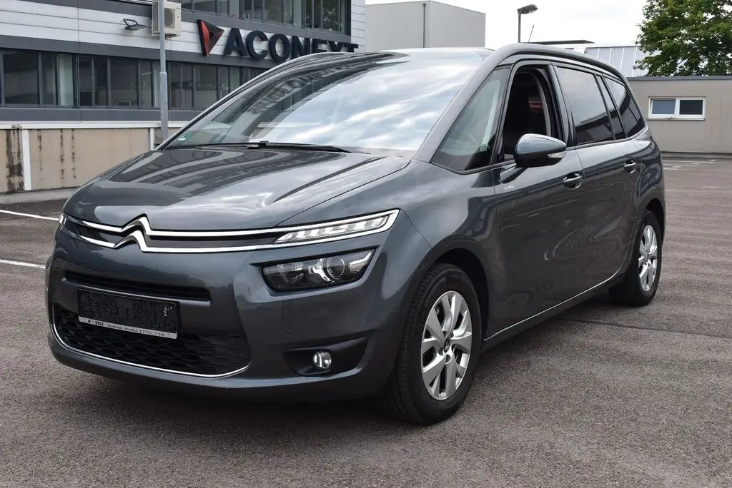 Photo 1 : Citroen C4 2016 Petrol