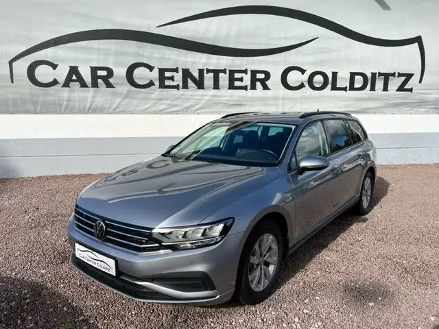 Photo 1 : Volkswagen Passat 2021 Diesel