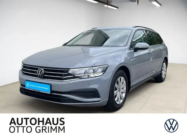 Photo 1 : Volkswagen Passat 2022 Diesel