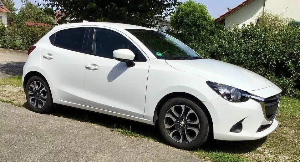 Photo 1 : Mazda 2 2018 Essence