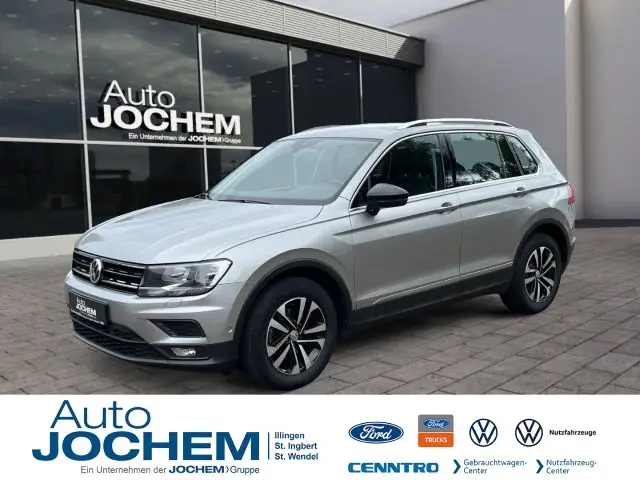 Photo 1 : Volkswagen Tiguan 2019 Essence