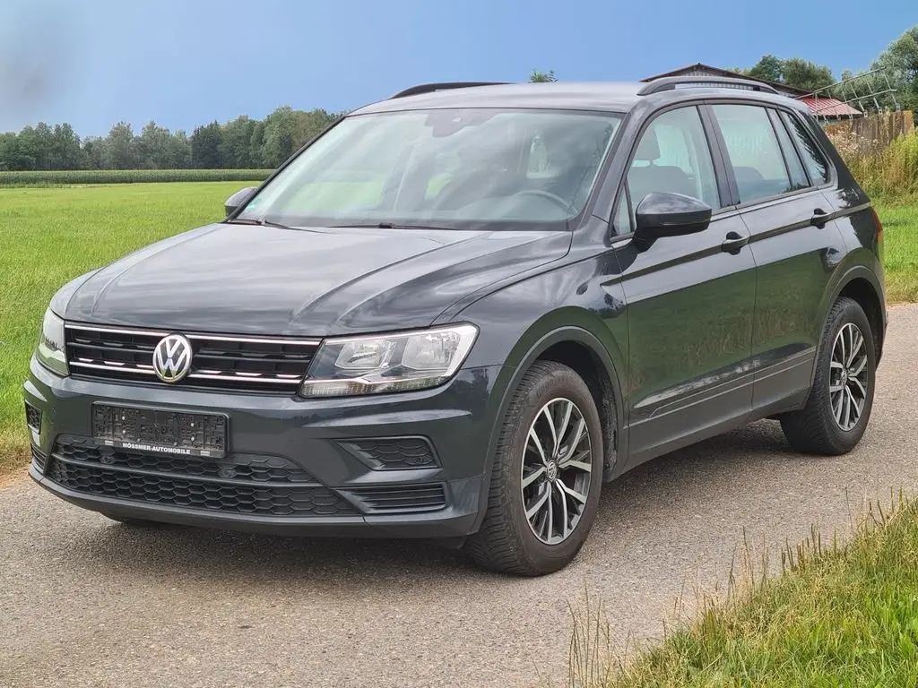 Photo 1 : Volkswagen Tiguan 2018 Essence