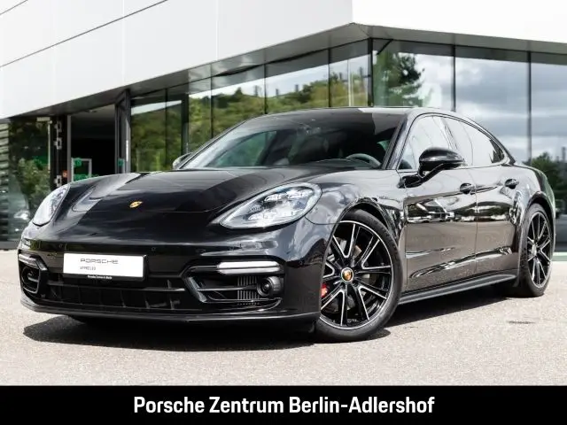 Photo 1 : Porsche Panamera 2023 Essence