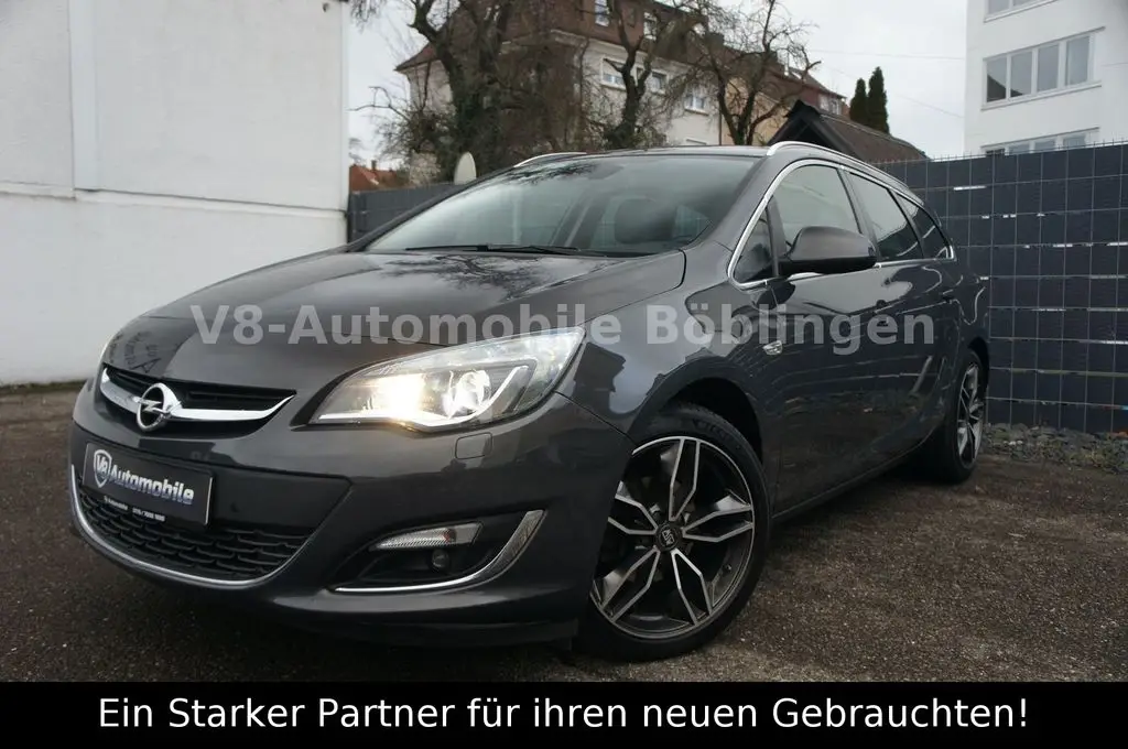 Photo 1 : Opel Astra 2016 Essence