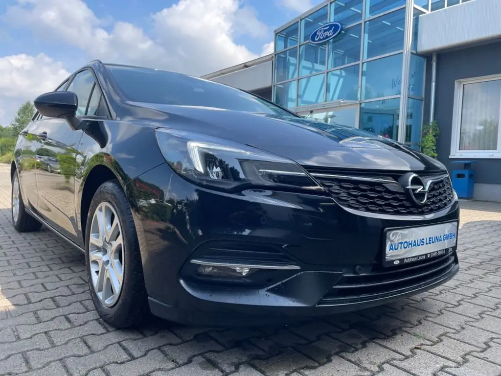 Photo 1 : Opel Astra 2022 Diesel