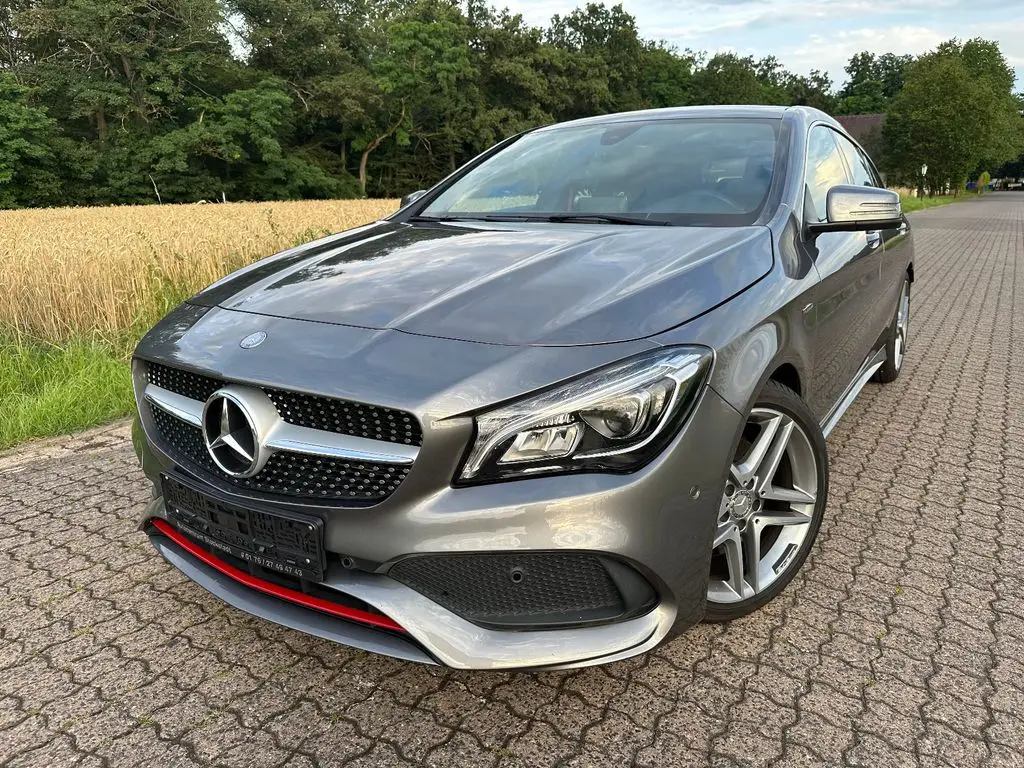 Photo 1 : Mercedes-benz Classe Cla 2016 Petrol