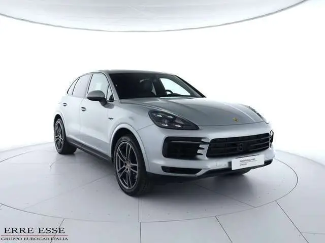 Photo 1 : Porsche Cayenne 2021 Hybride