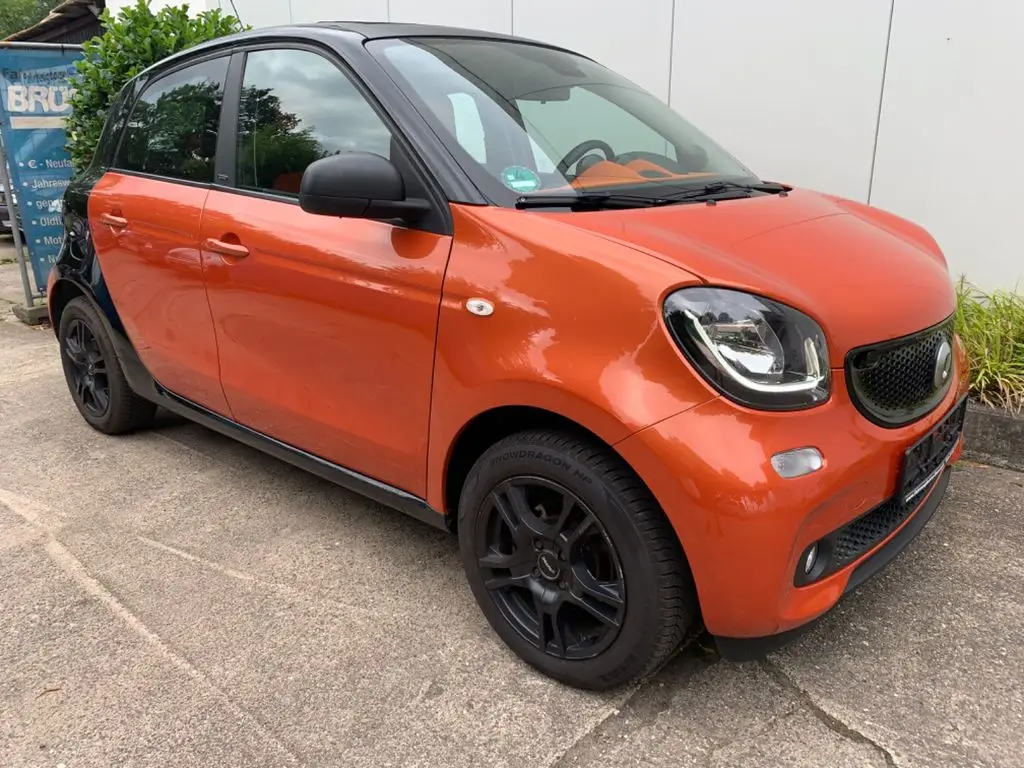 Photo 1 : Smart Forfour 2018 Petrol